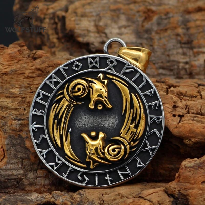 2 Wolves Yin Yang