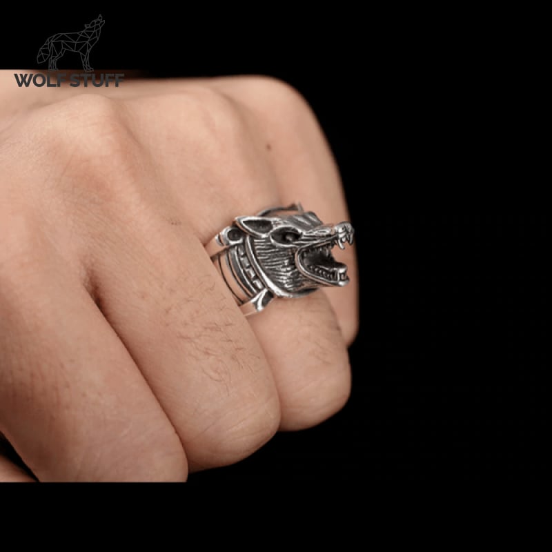 Antique Wolf Ring