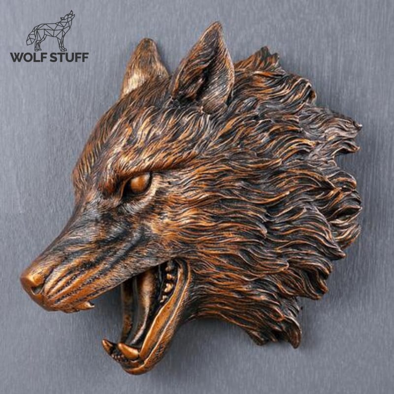 Big wolf statue