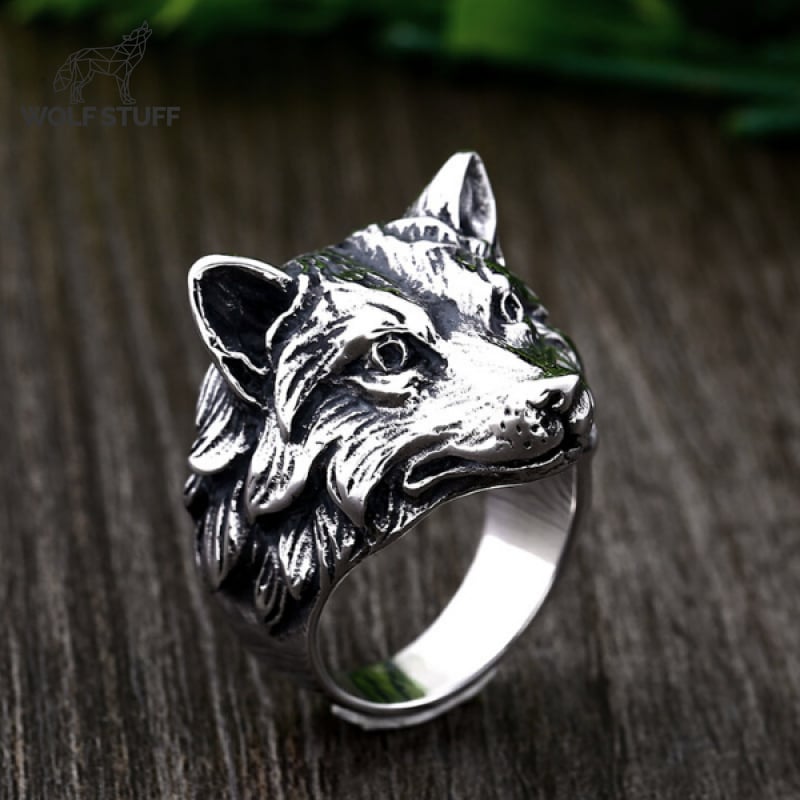 Cool animal rings