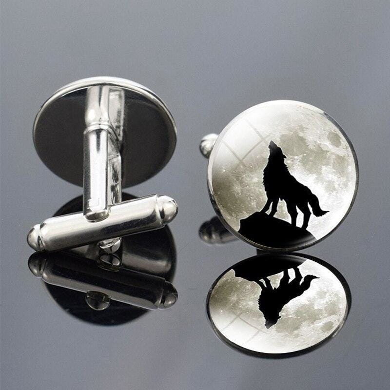 Howling wolf cufflinks