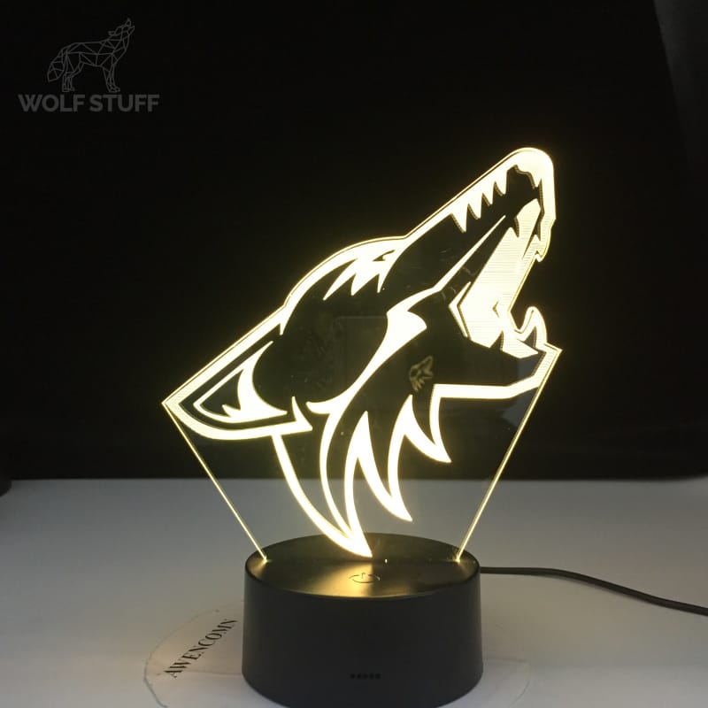 Howling wolf touch lamp
