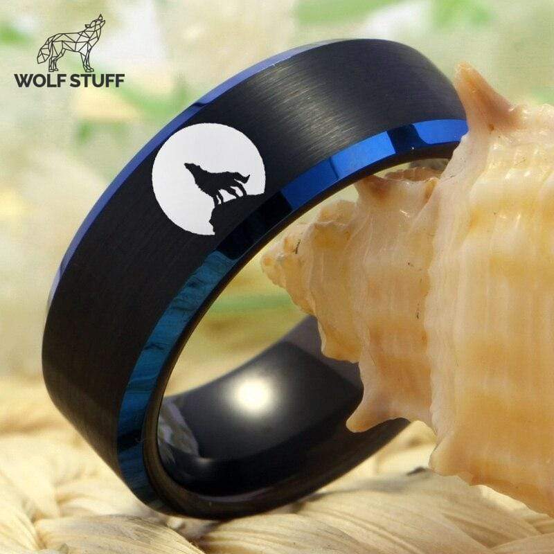Moon Wolf Ring