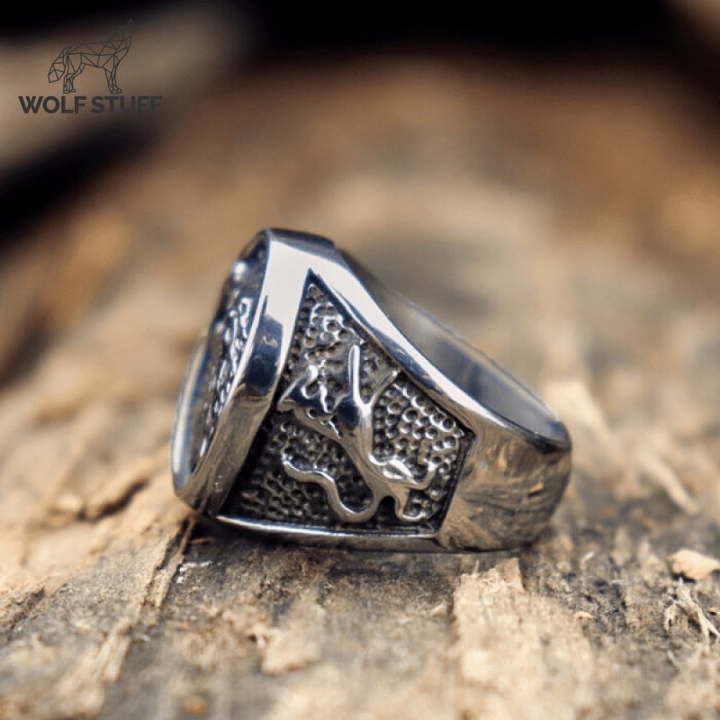 Viking Wolf Ring