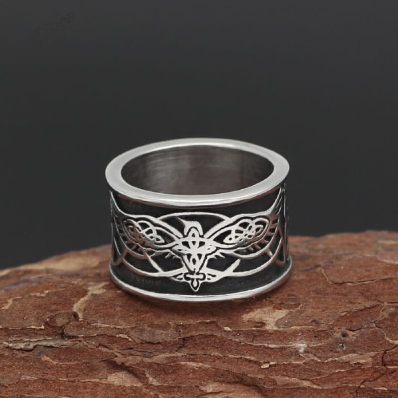 Wolf and Raven Ring