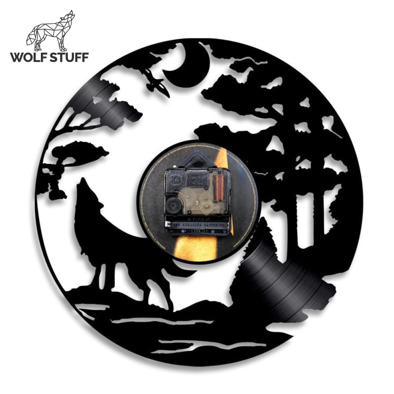 Wolf Clock That Howls