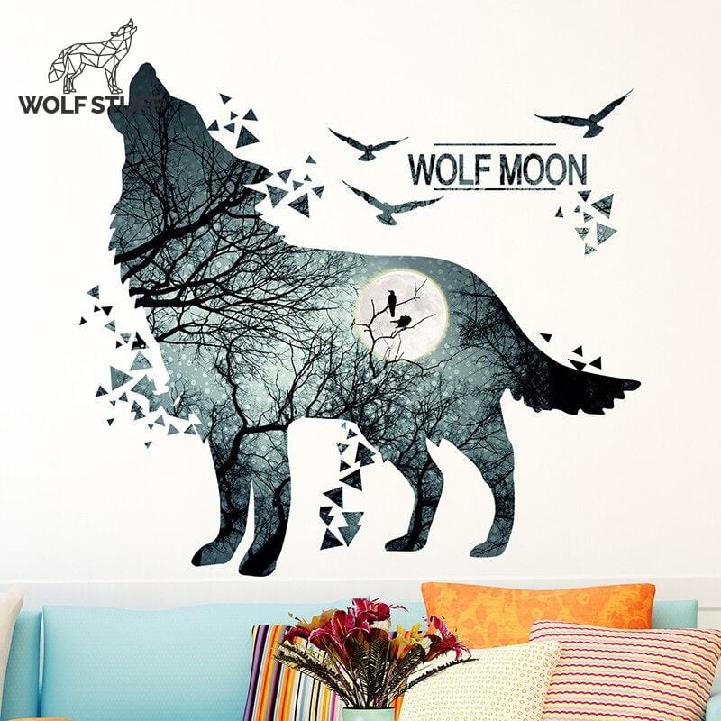 Wolf howling decal