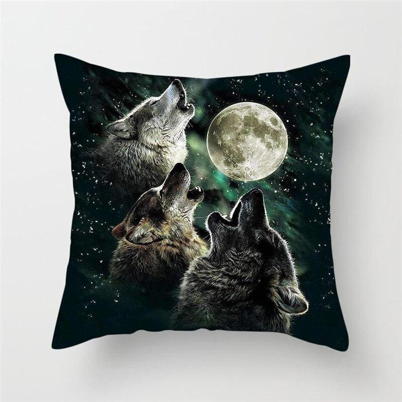 Wolf Throw Pillow