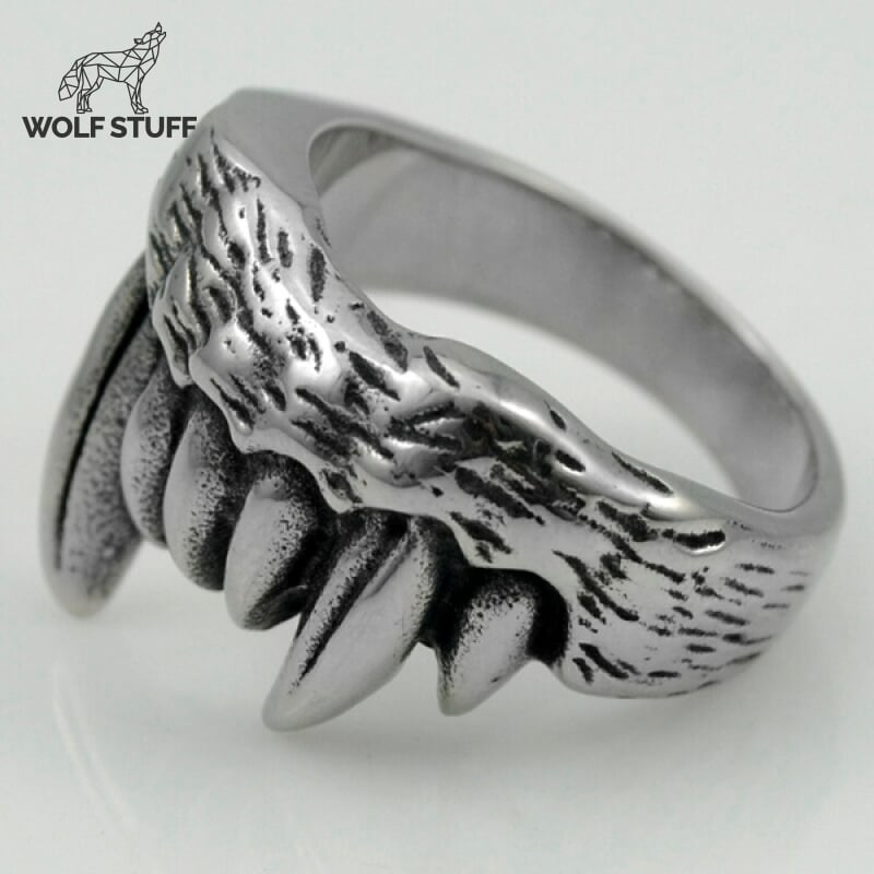 Wolf Tooth Ring