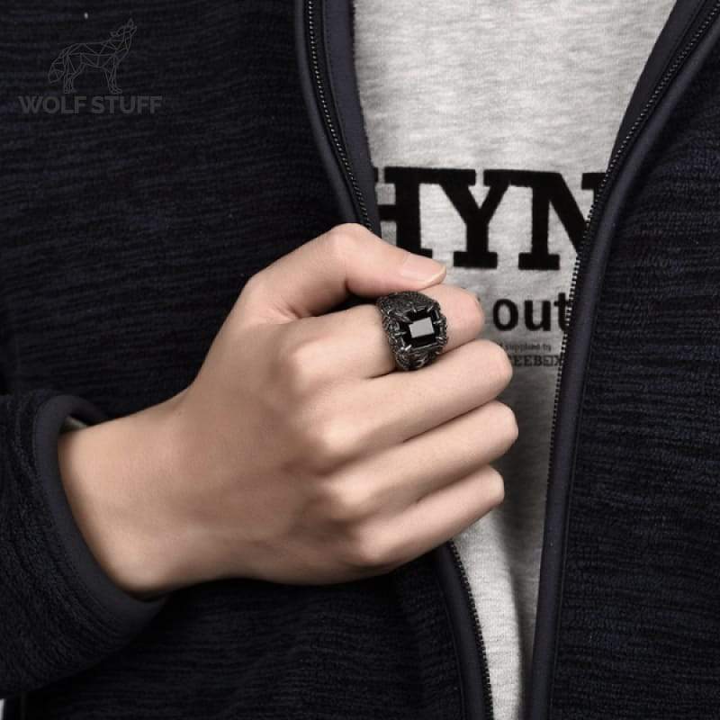 Black Onyx Wolf Ring