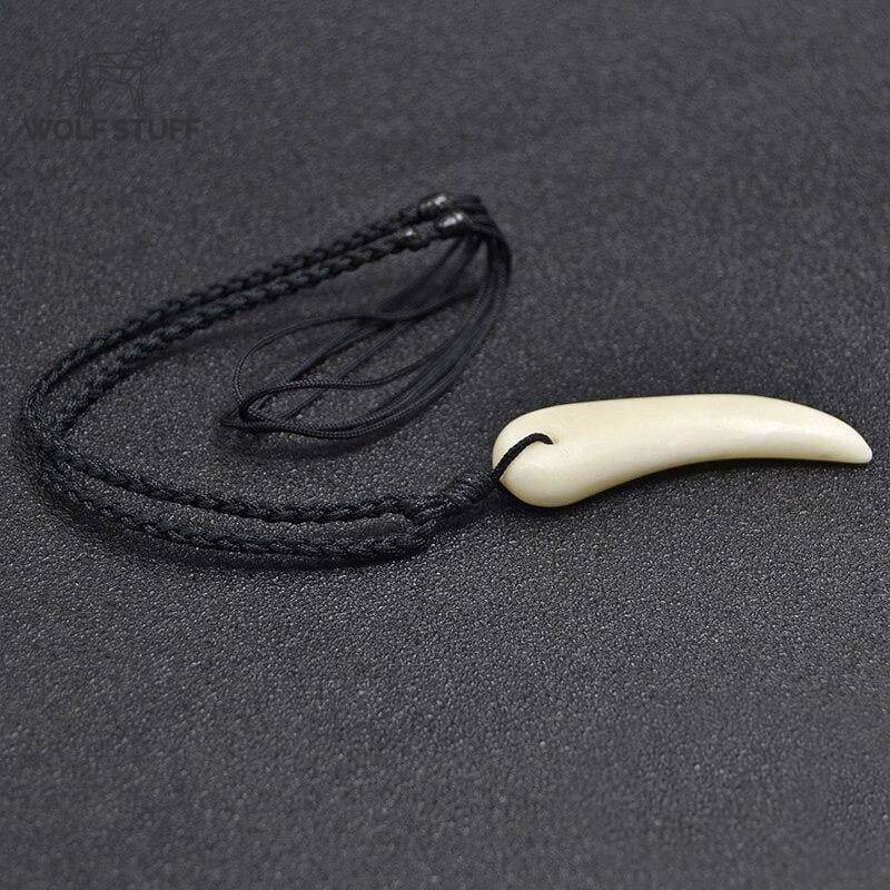 Coyote hot sale tooth necklace