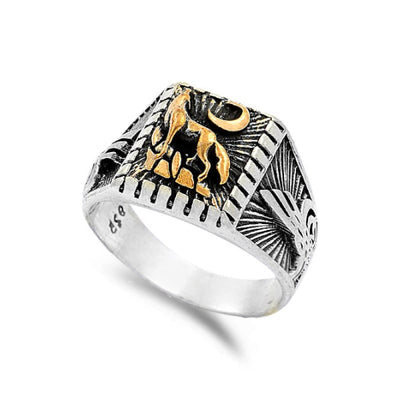 Gold Wolf Signet Ring