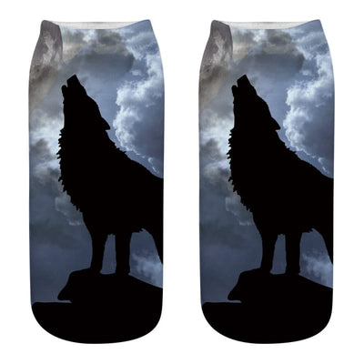 Howling wolf socks