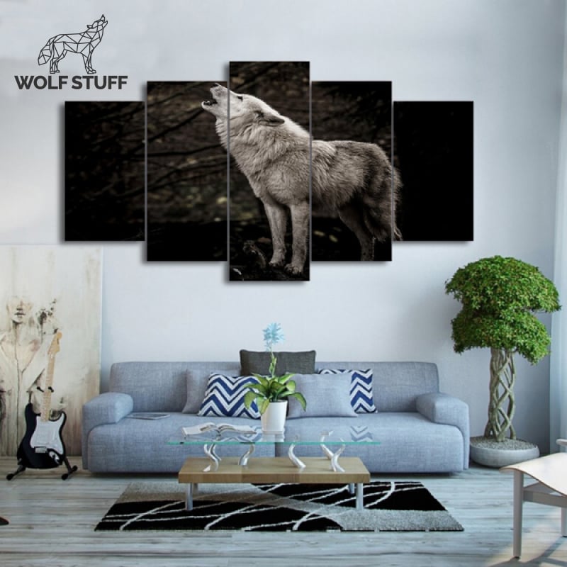 Wolf at night painting