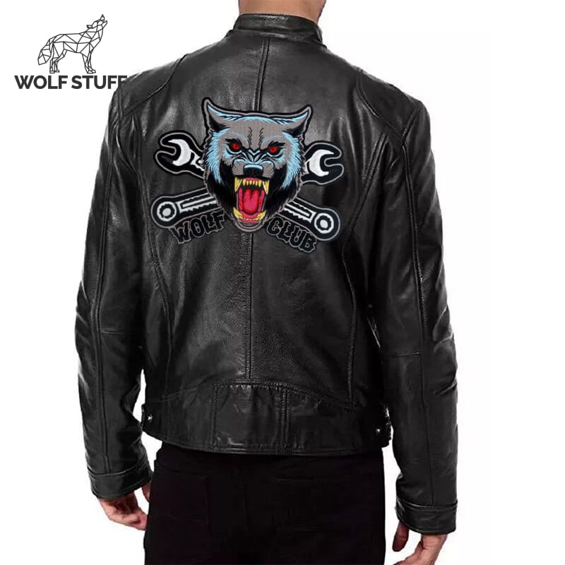 Wolf back patch