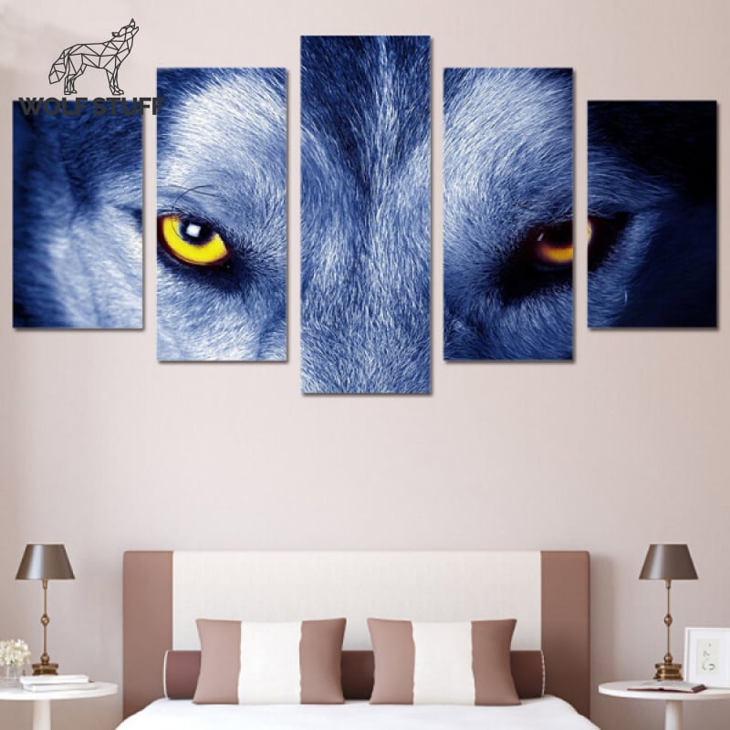 Wolf home decor